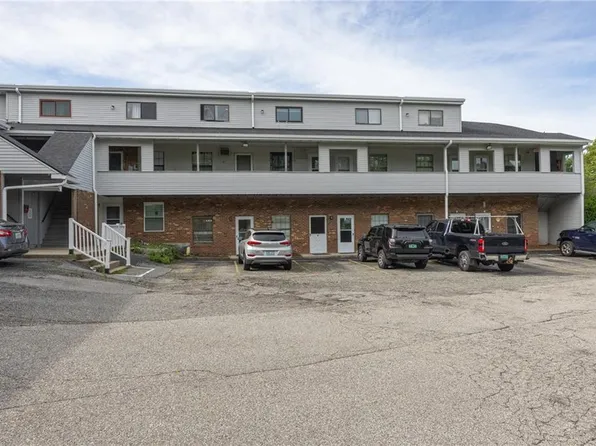 444 Woodward Rd APT 23, North Providence, RI 02904