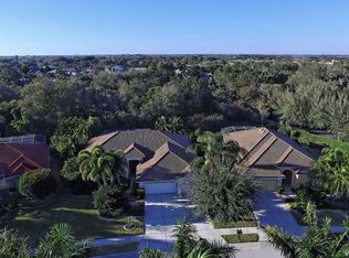 7006 Coachlight St, Sarasota, FL 34243