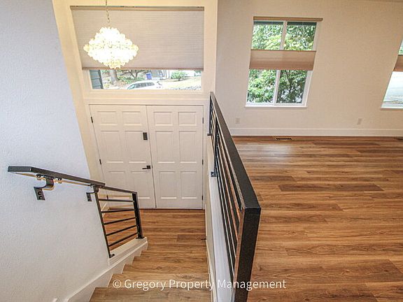 5th image of 14806 107th Ave NE