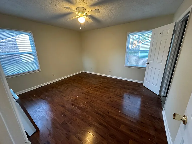 Primary Bedroom with En Suite Full Bathroom with Walk-In Shower