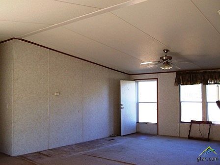 4th image of 1605 County Road 1410