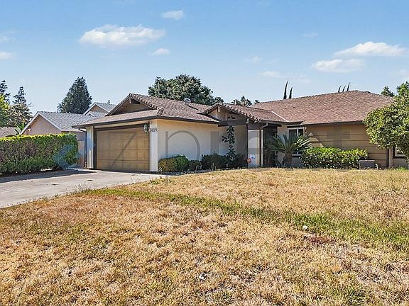 3rd image of 9517 Helio Dr #9517