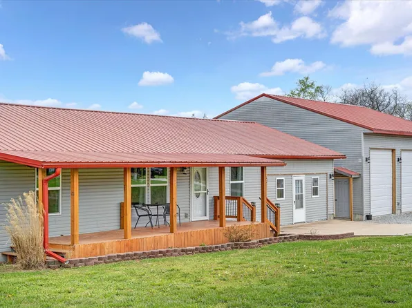 512 Paradise Lane, Sparta, MO 65753