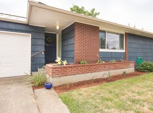 10338 SE Center St, Portland, OR 97266