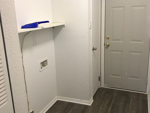 4th image of 180 S East St #2