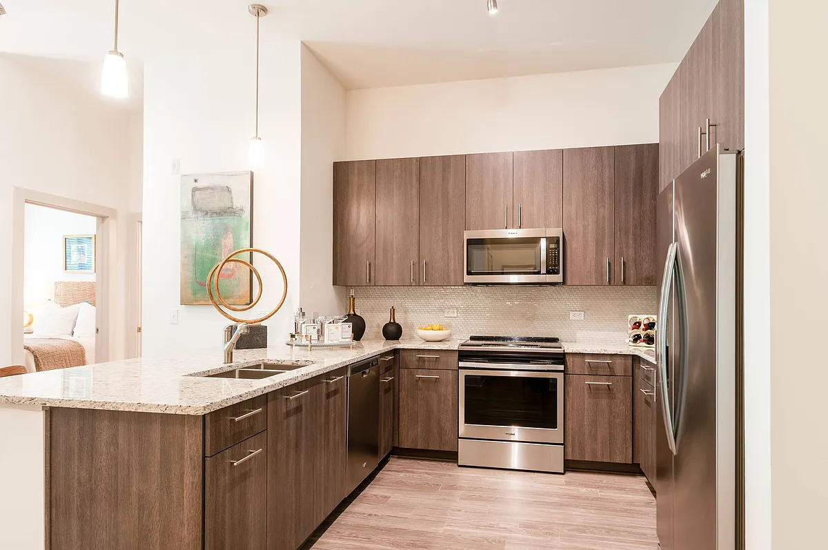 Apartment Kitchen - The Point at Exton