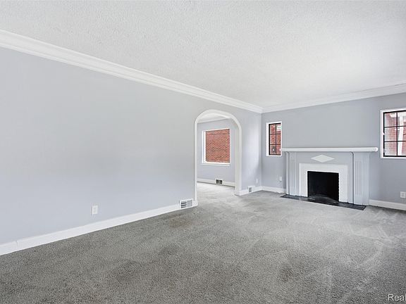 2nd image of 18690 Steel St