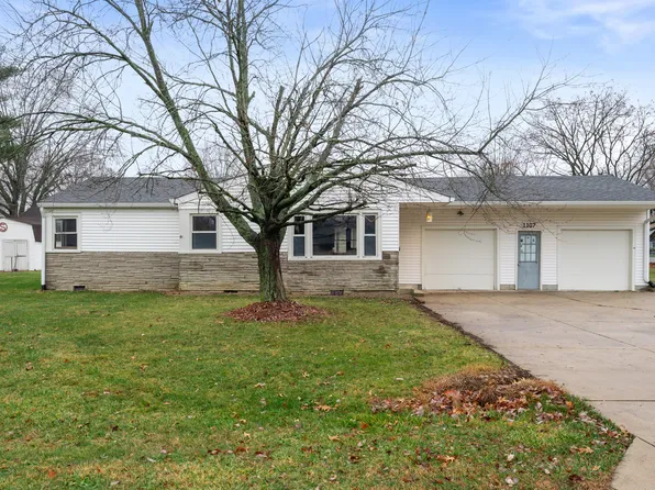 1107 Emerson Dr, Anderson, IN 46011