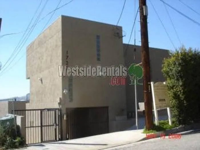 1733 Lucile Ave APT 3, Los Angeles, CA 90026 | Zillow