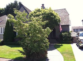 4327 NE 44th St, Seattle, WA 98105