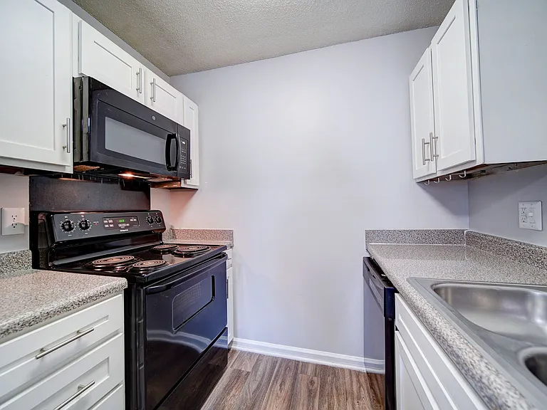 Timbercreek Apartments — Photo 5