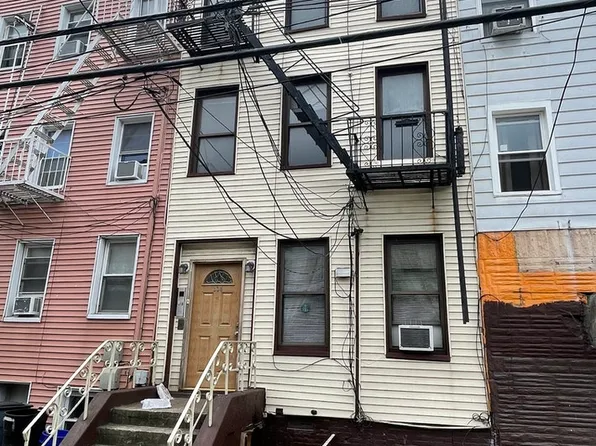 335 5th St, Jersey City, NJ 07302
