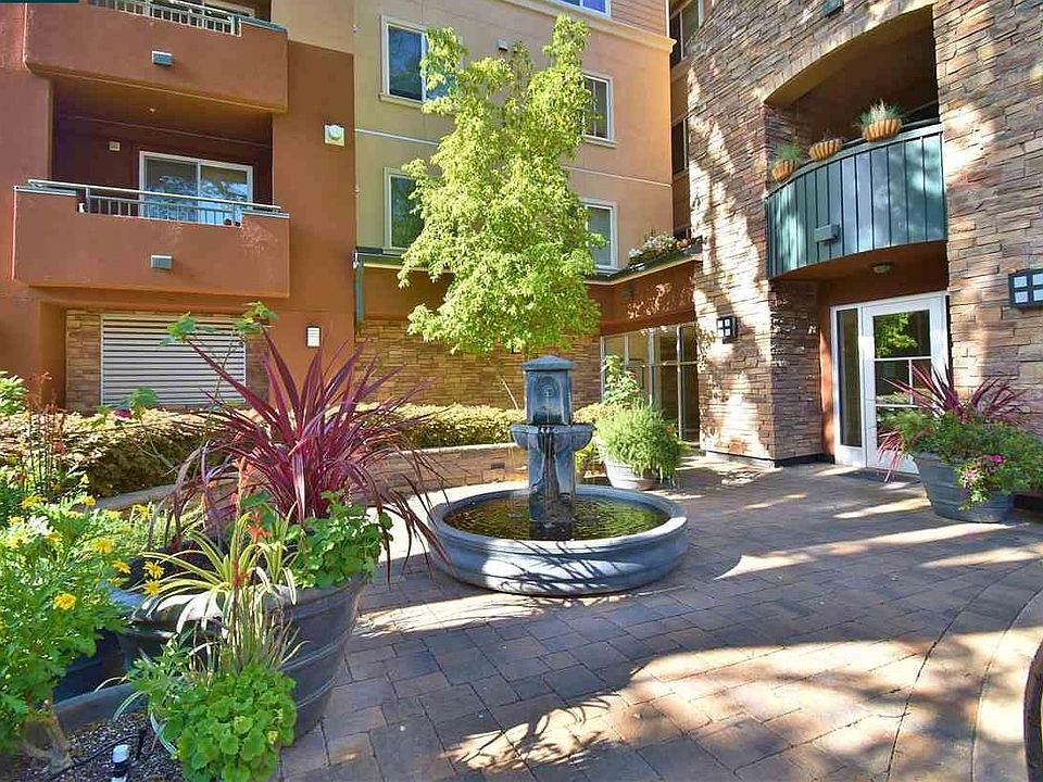 1st image of 1310 Creekside Dr Unit 201