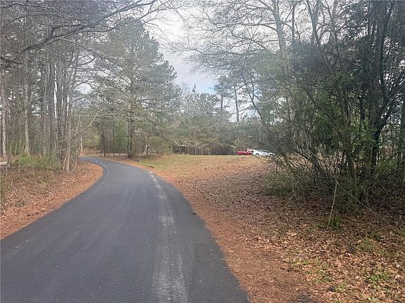 3rd image of 8615 Smith James Rd #2