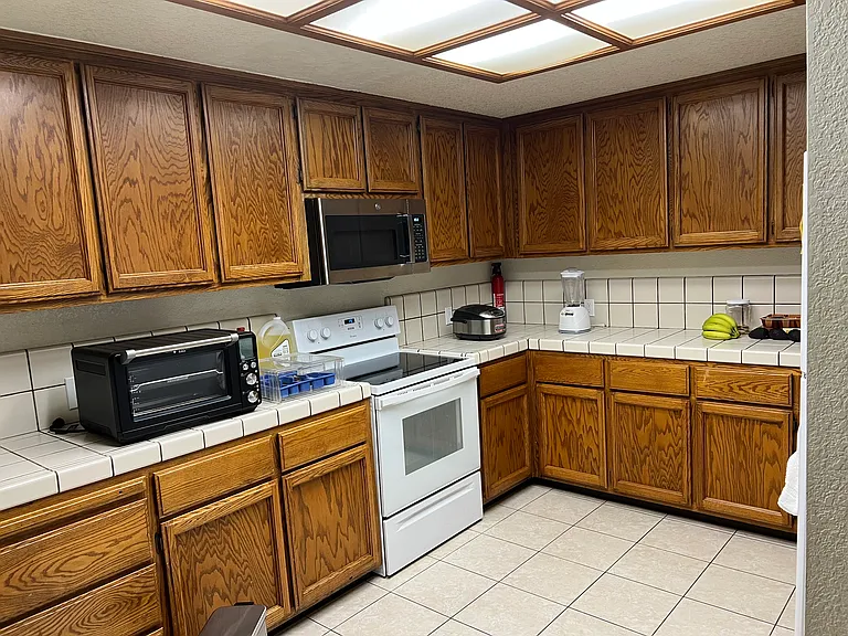 1179 Seamas Ave — Photo 13