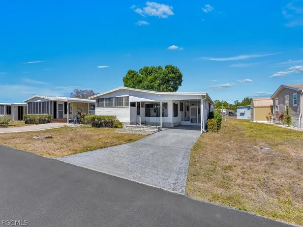 9855 Sugarmill Springs Dr, Fort Myers, FL 33905