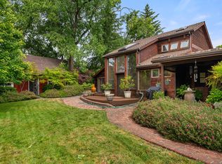 2502 Dellwood Ave, Medford, OR 97504