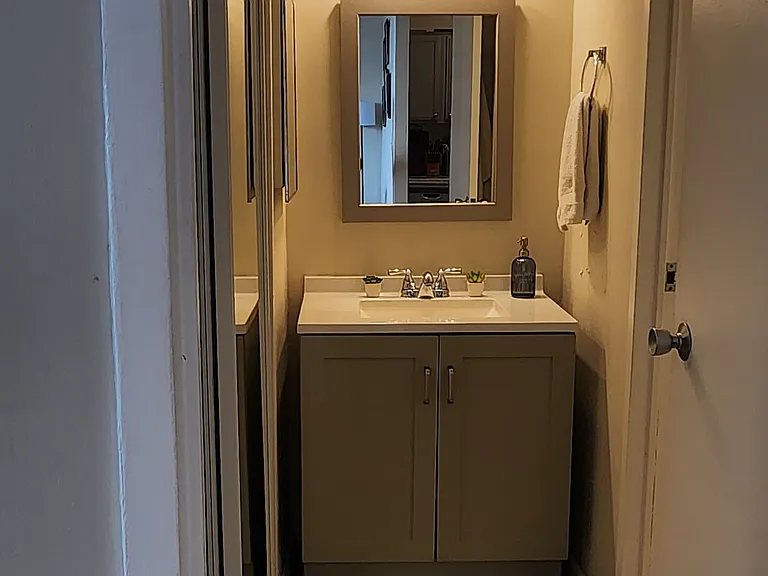 2800 Wisconsin Ave NW #610 — Photo 6