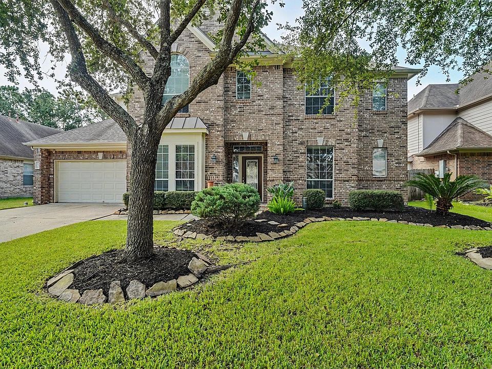 1st image of 2419 Spoonbill Dr