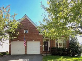 12038 Odion Ln, Woodbridge, VA 22192