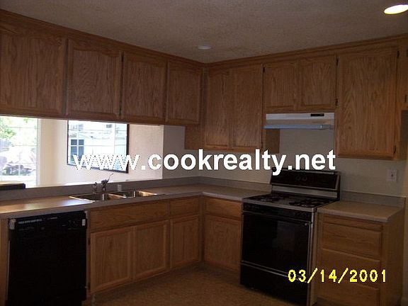 4th image of 7597 Twilight Dr