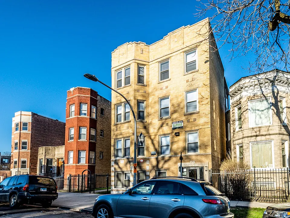 1236 S Lawndale