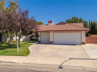 3112 Pearlwood Dr, Lancaster, CA 93536