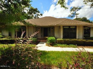 8040 Woodpecker Trl, Jacksonville, FL 32256