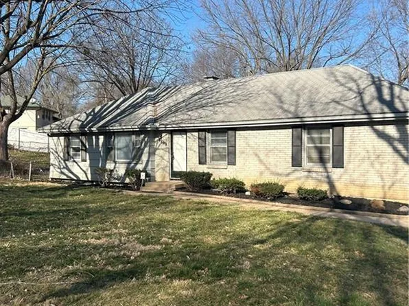 6300 E 102nd St, Kansas City, MO 64134