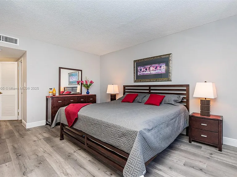 2501 S Ocean Dr #1617 — Photo 70