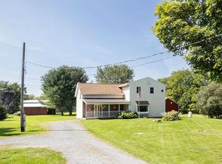 8307 Lewis Point Rd, Canastota, NY 13032