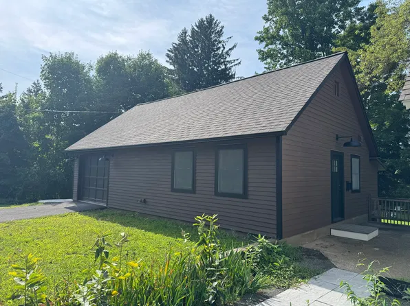 275 E Pleasant St #B, Amherst, MA 01002