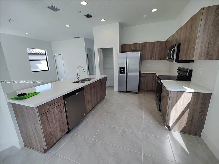 5573 Cobalto Way — Photo 12