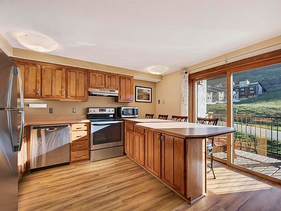 5th image of 701 Gothic Road #242