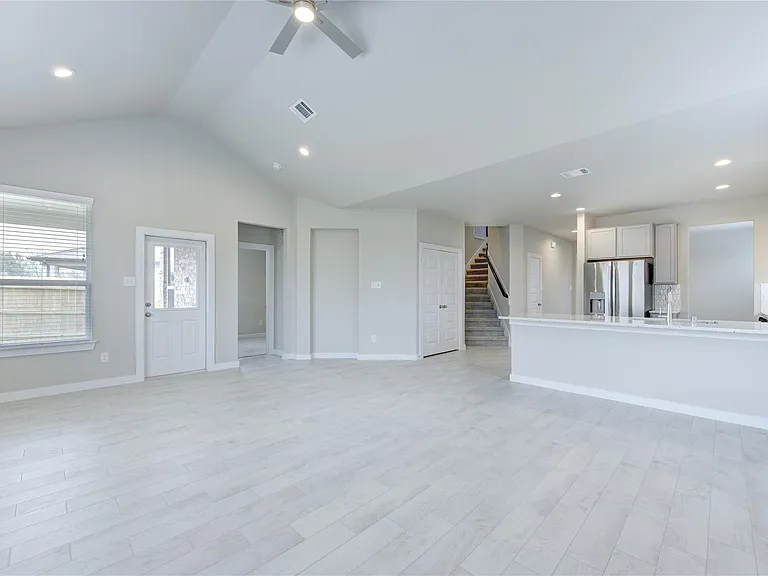 27006 Wandering Glen Ln — Photo 23
