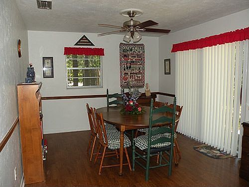 4th image of 4516 NW 32nd Ave