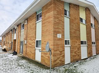 4822 Lee Rd #D6, Cleveland, OH