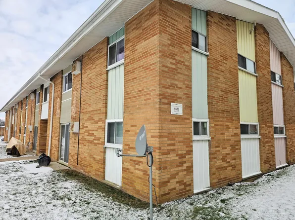 4822 Lee Rd #D6, Cleveland, OH 44128