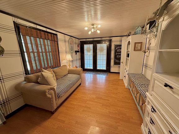 17th image of this home