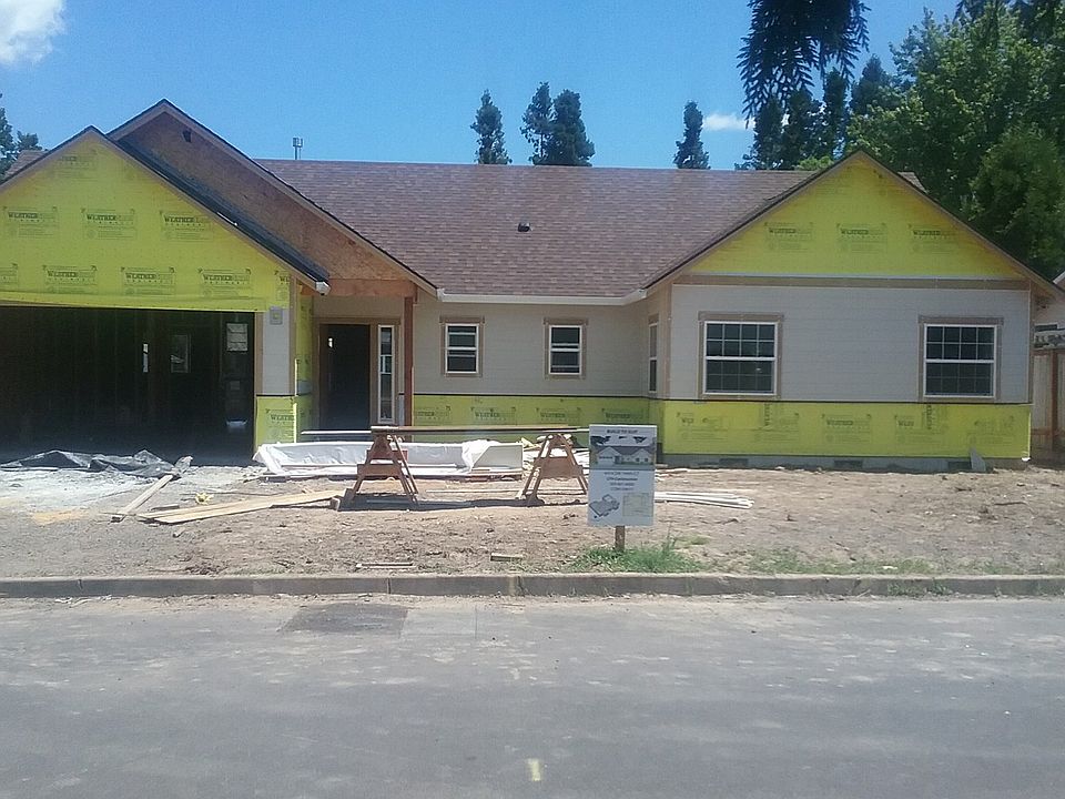 2nd image of 4414 SW 194th Ct