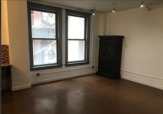 215 W 7th St #301 — Photo 9
