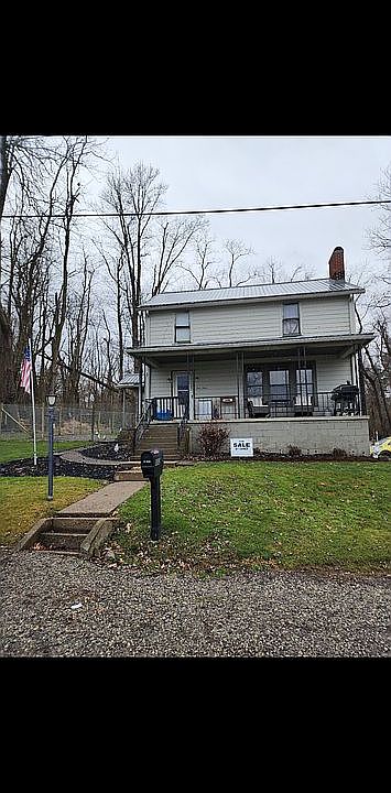 1st image of 112 Spring St