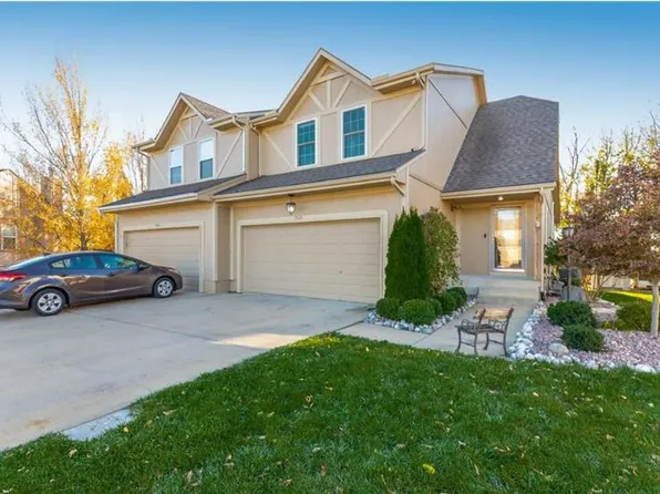 15126 Glenwood Ave, Overland Park, KS 66223