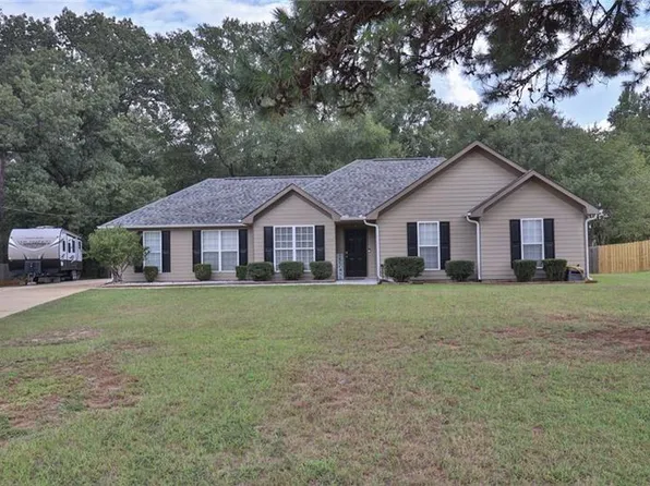 12 Pope St, Fort Mitchell, AL 36856