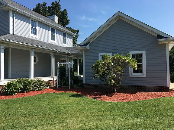 5th image of 1524 Miller Ln