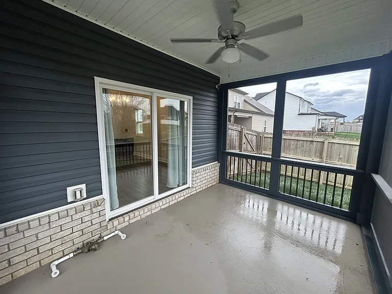 2692 Remington Trce — Photo 33