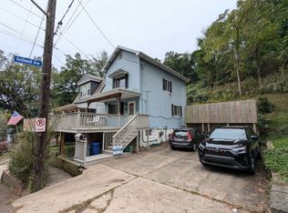 301 Milroy St, Pittsburgh, PA 15214