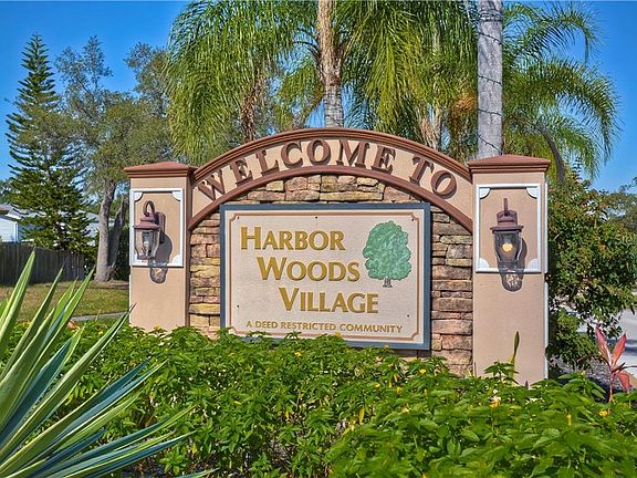 3rd image of 53 Harbor Woods Cir