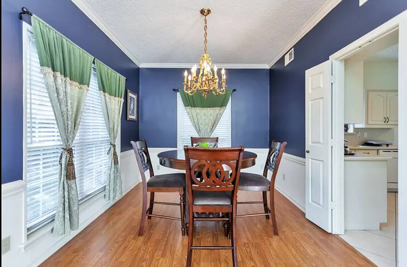 3 bed, 2.5 bath, 1797 sqft, $900 — Photo 3