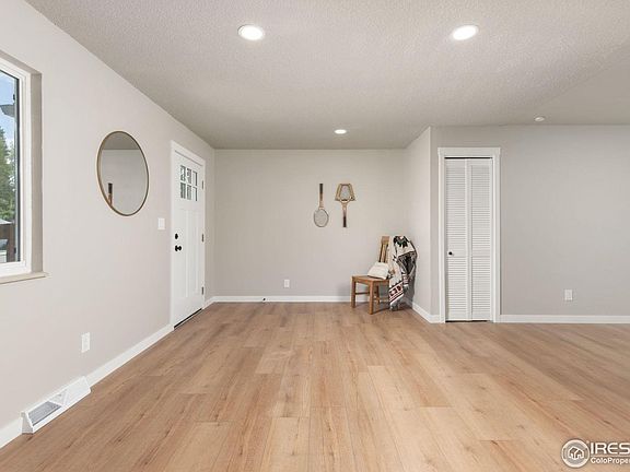 5th image of 1110 Jennifer Dr